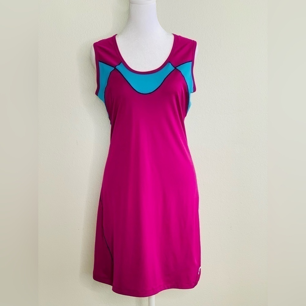 PATAGONIA, All weather dress with ventilation and back pocket, S